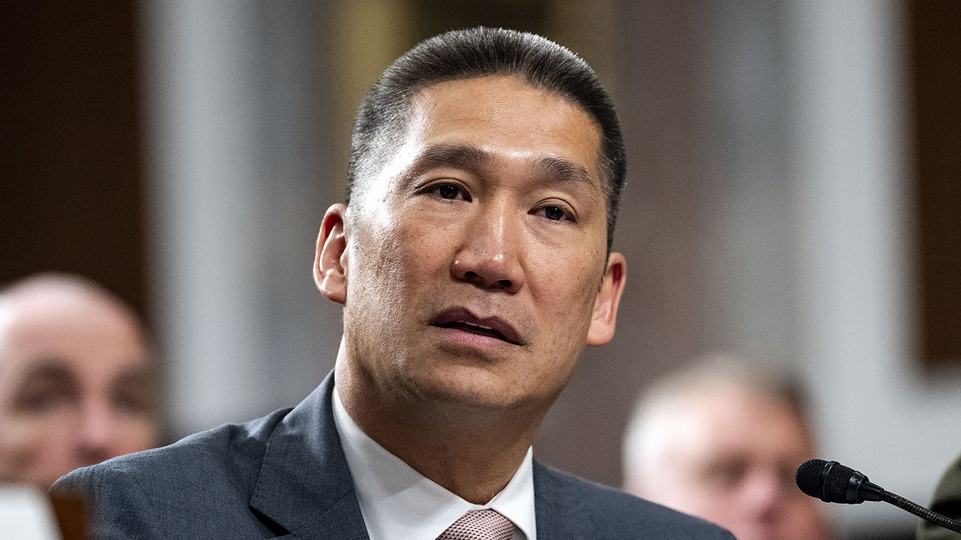 Acting Navy Secretary Contradicts Trump on $14B Taiwan Arms Hold