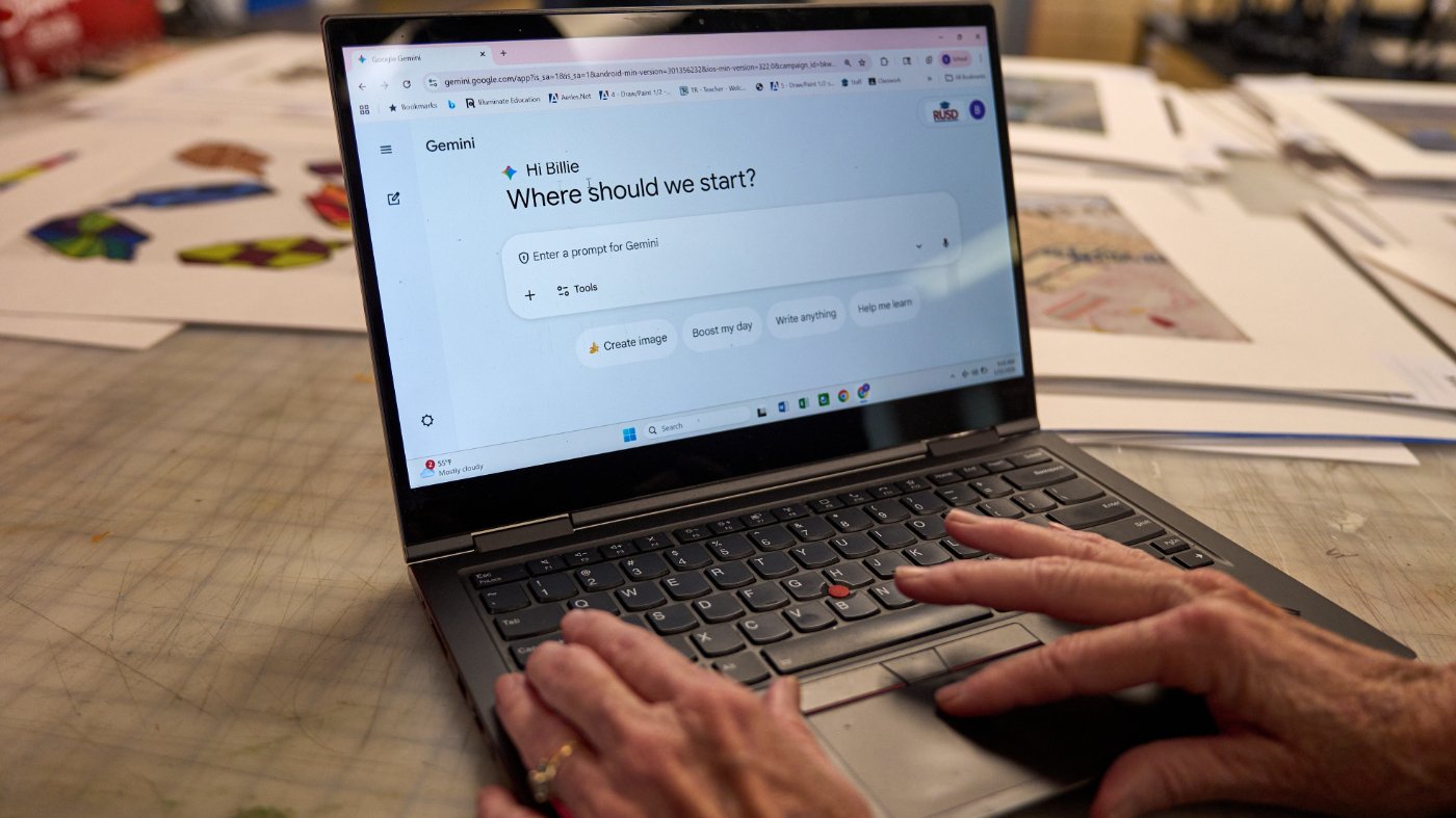 AI Workforce Anxiety Drives Nearly Half of College Students to Rethink Majors