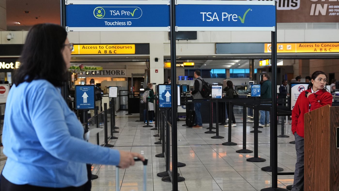 Airport Security Breakdowns Drive Surge in Paid Expedited Screening Programs
