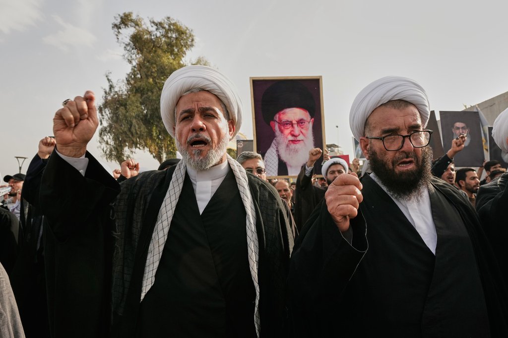 Analysis: US Can Prevail in Long-Term Conflict with Iran Through Strategic Pressure, Internal Support