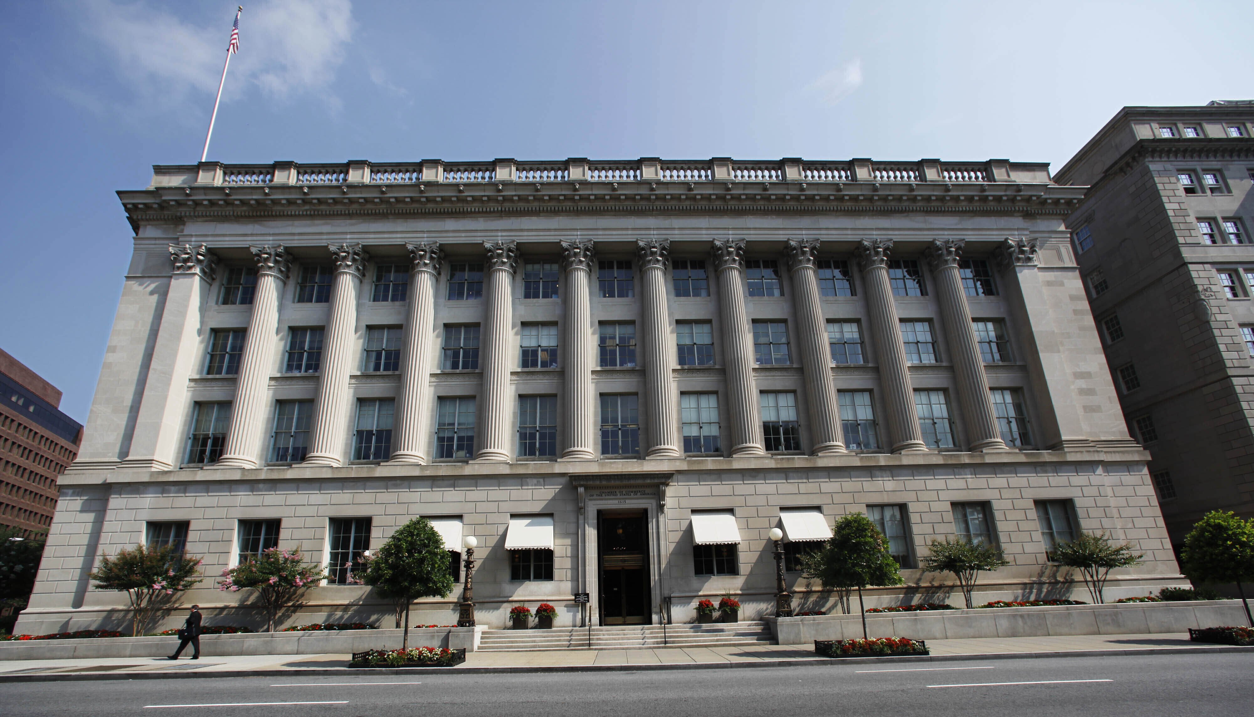 Anonymous $100M Donation Boosts Chamber's Free Enterprise Push Amid Political Crossfire
