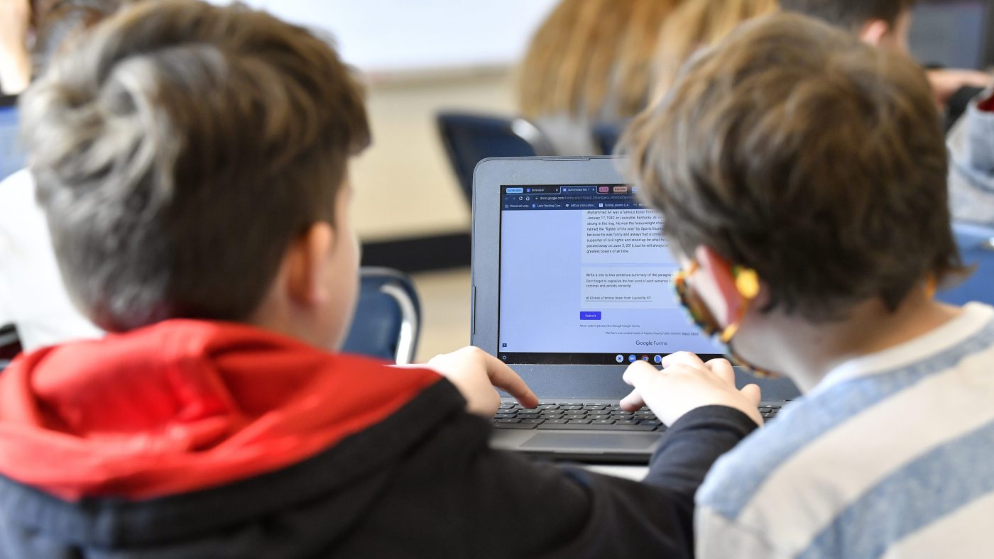 Backlash Grows Against Classroom Laptops and Tablets Following Cellphone Ban Success