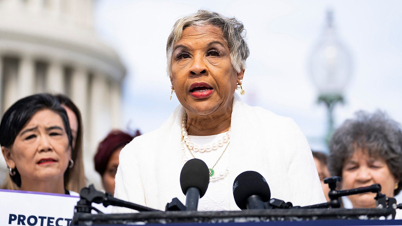 Beatty says Trump called her incompetent in heated Kennedy Center clash