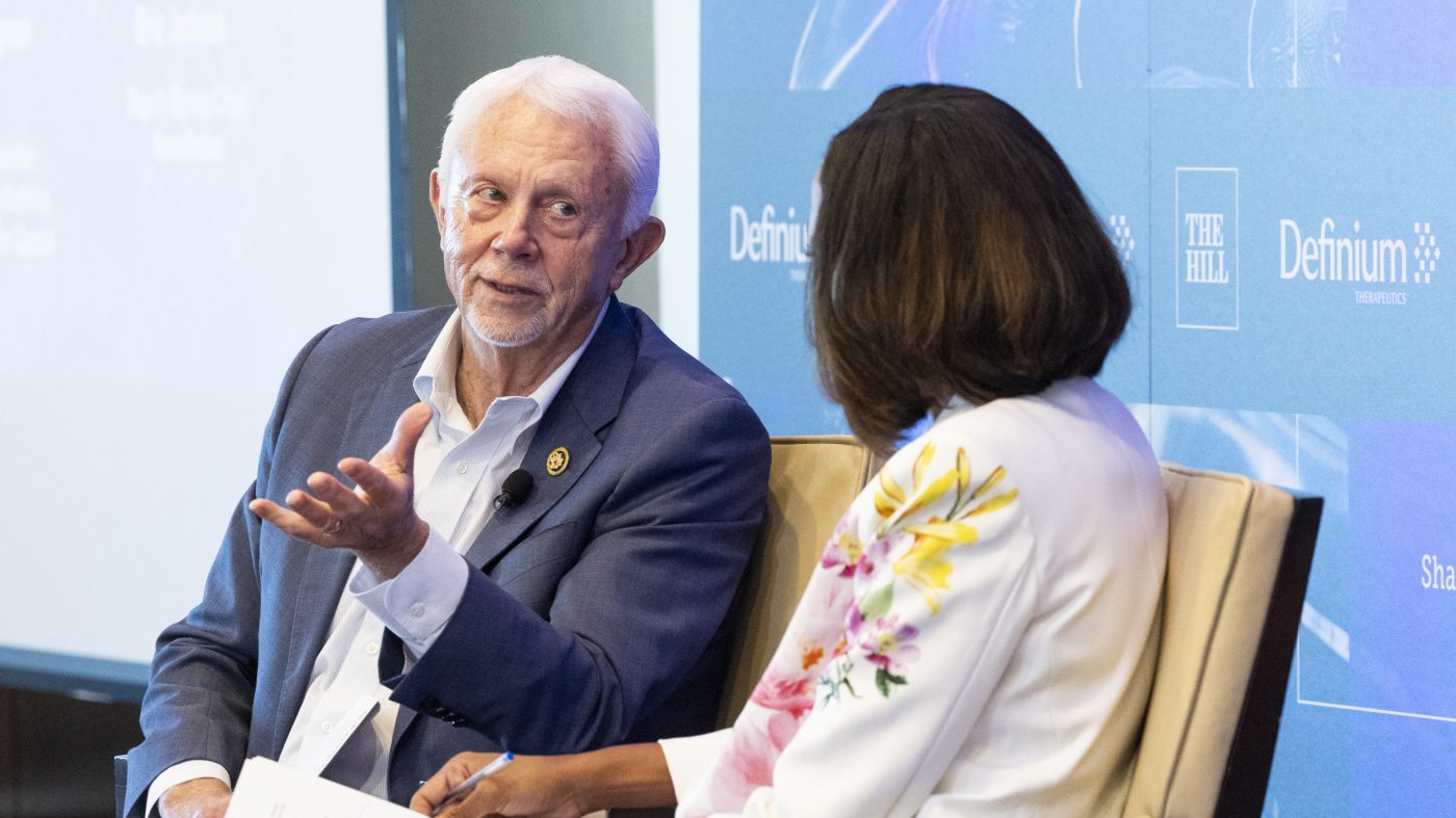 Bergman Urges Action on Psychedelic Treatments Amid Trump's Executive Order