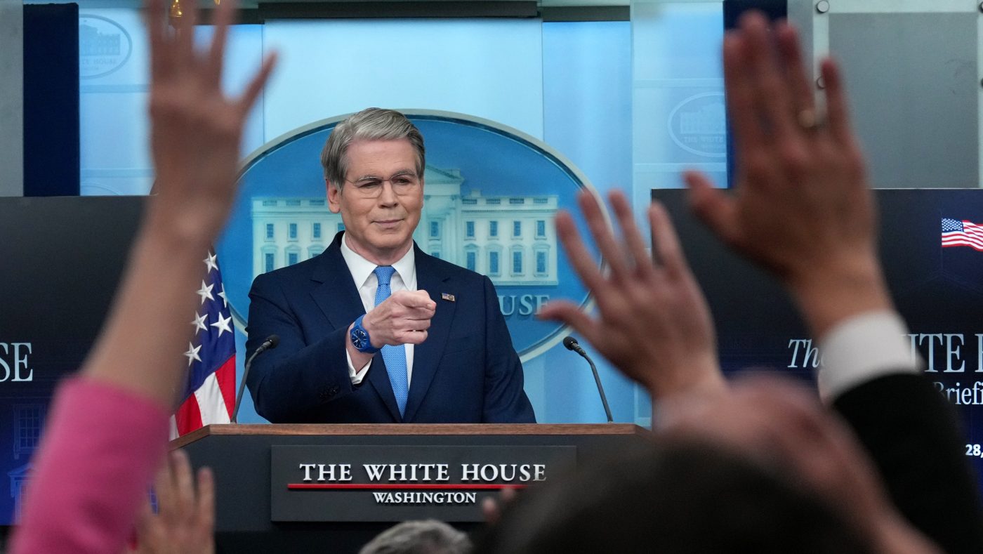 Bessent Blasts Washington Post's $250 Bill Story, Confirms Prototype Prep