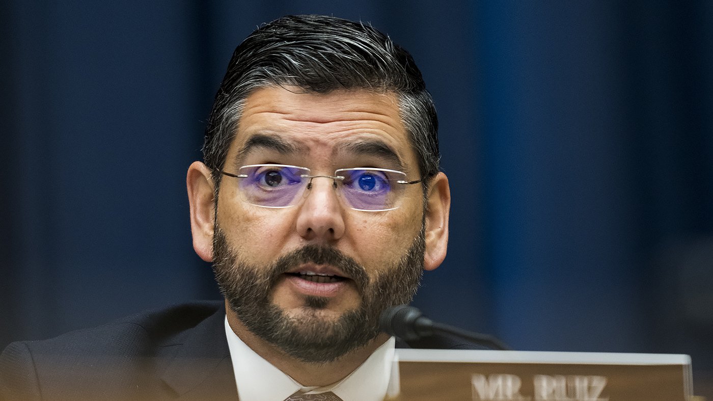 Bipartisan Bill Aims to Boost Clinical Trial Access for Underserved Groups