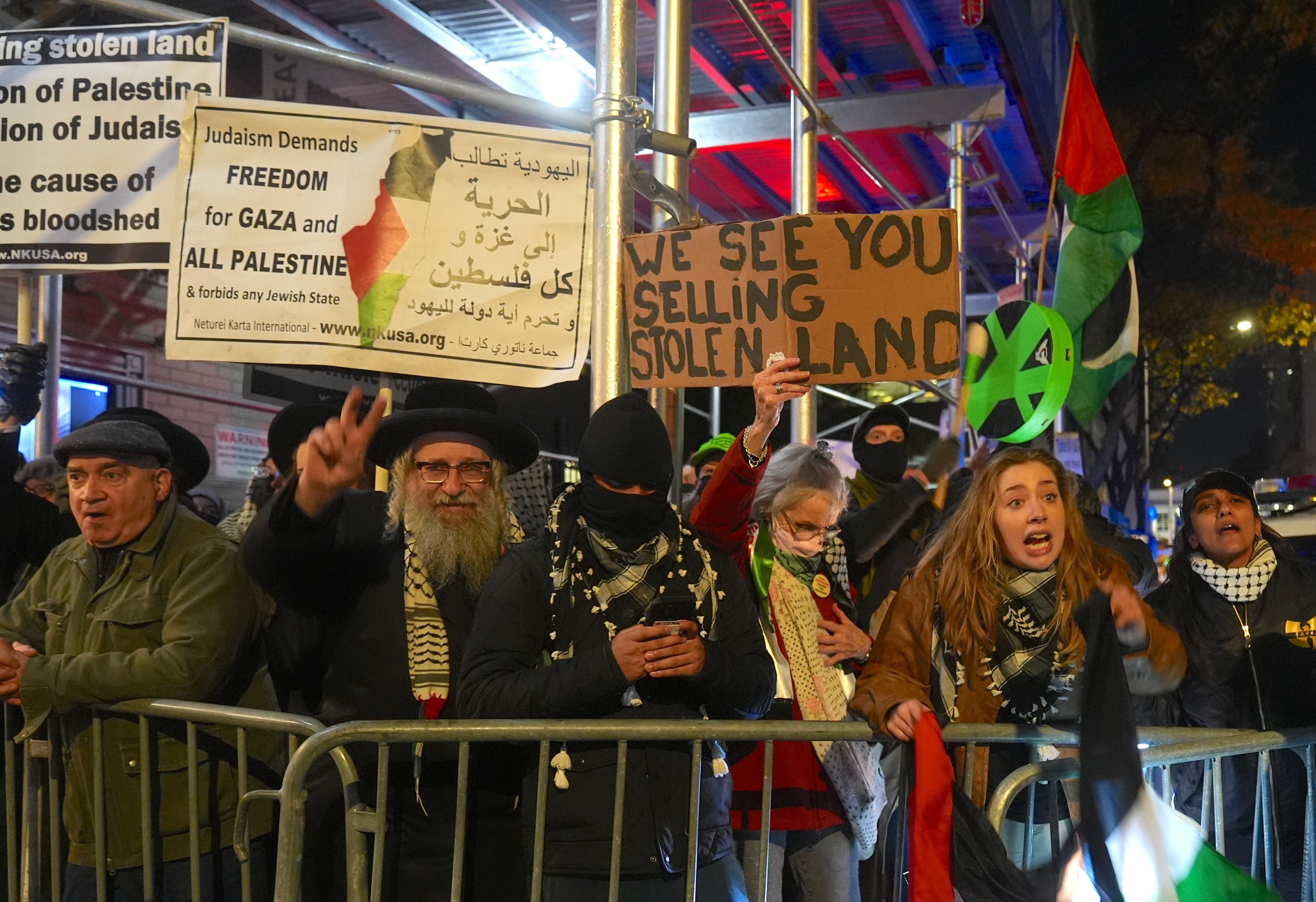 Bipartisan Bill Seeks 100-Foot Safety Zones Around US Houses of Worship
