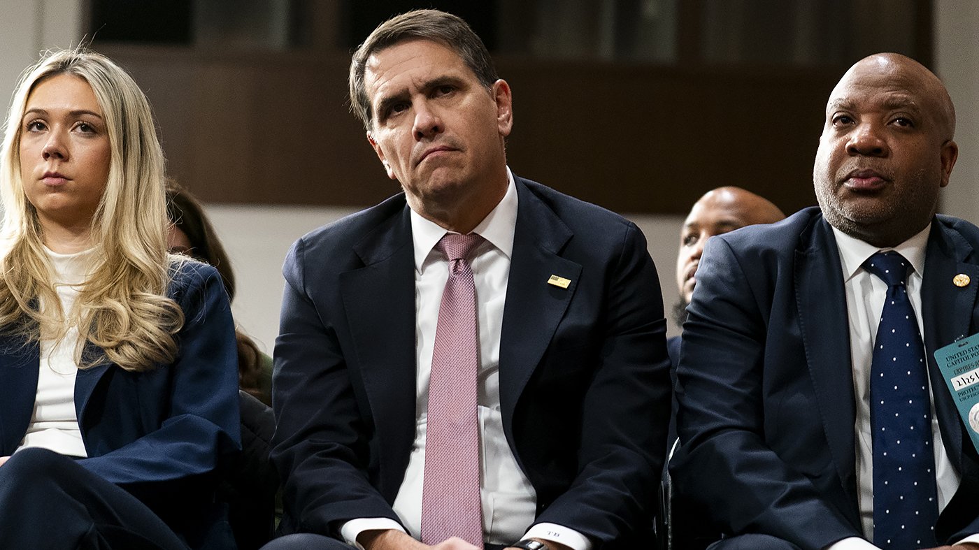 Blanche Condemns Democratic Walkout from Epstein Probe Briefing as 'Political Stunt'