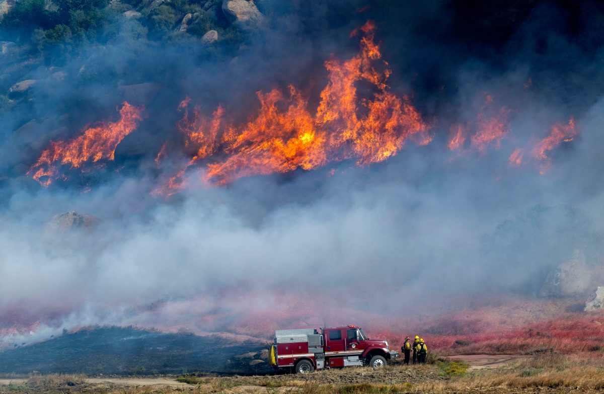 California Firefighters Gain Ground on Riverside County Blaze, Evacuations Continue