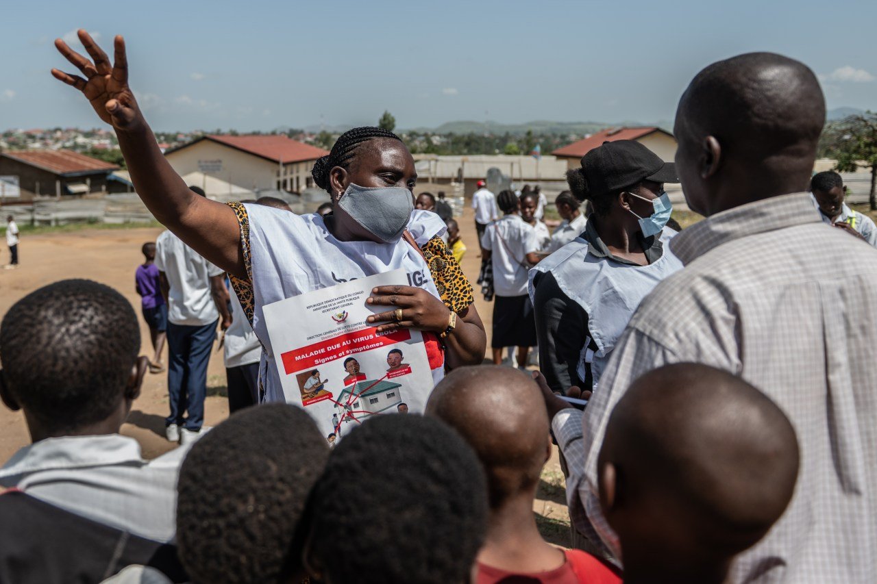 Canada Imposes 21-Day Quarantine for Travelers from Ebola-Affected African Nations