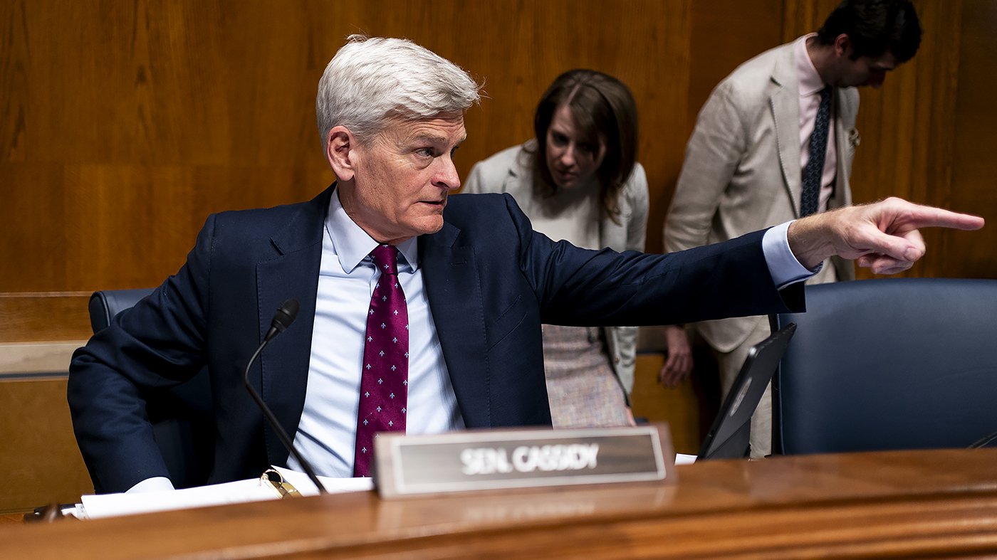 Cassidy Counters Kennedy's Vaccine Mortality Claims in Senate Health Committee Hearing