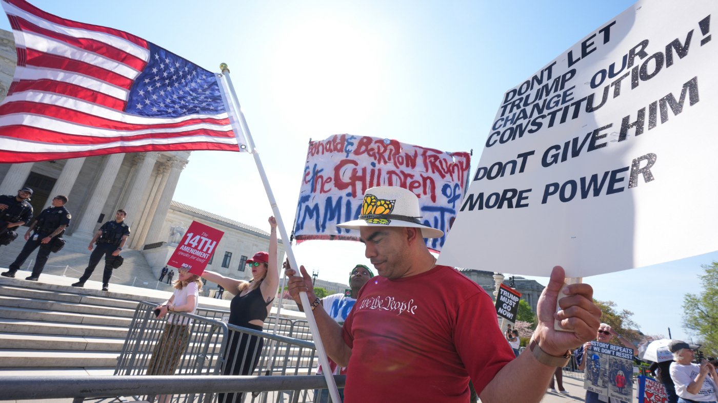 Clash of Trump Voting Initiatives Risks Mass Disenfranchisement