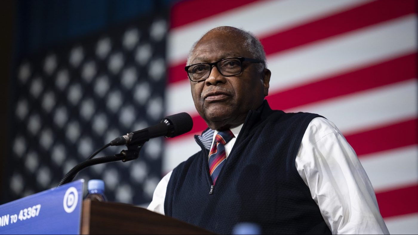 Clyburn Fights Trump-Backed Effort to Redraw South Carolina's Only Democratic District
