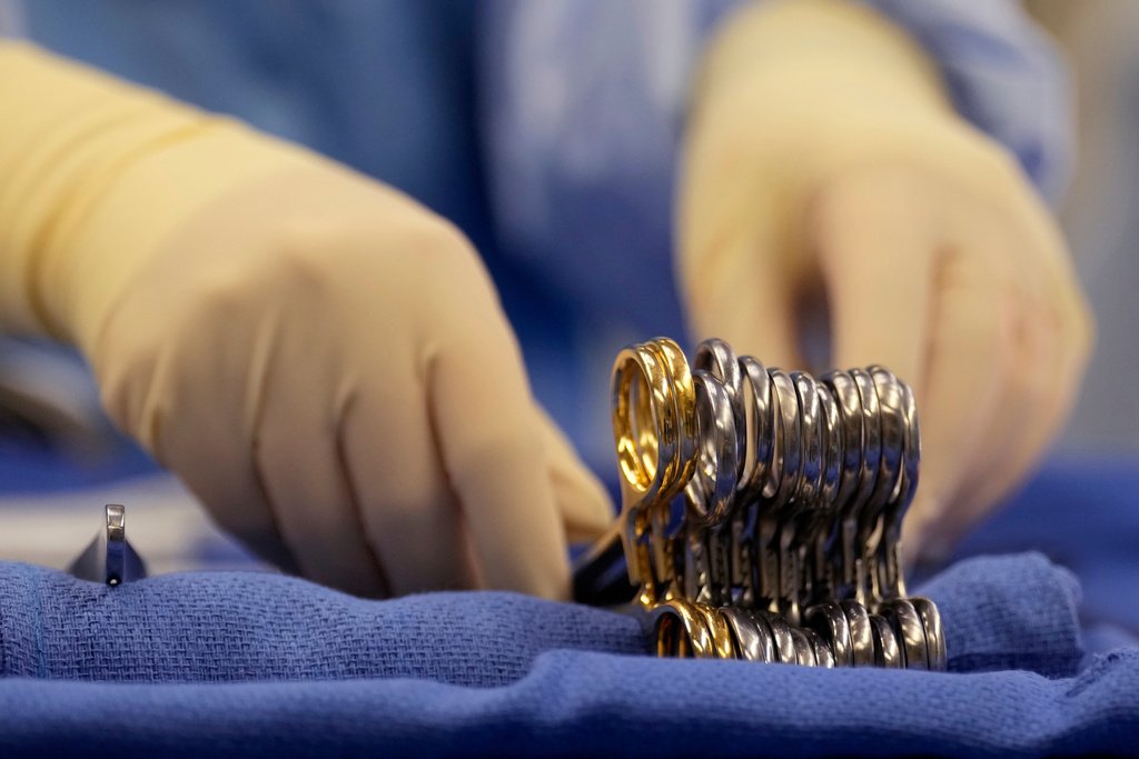 CMS Organ Procurement Metrics Flawed, Risking Lives, Former Lawmaker Warns