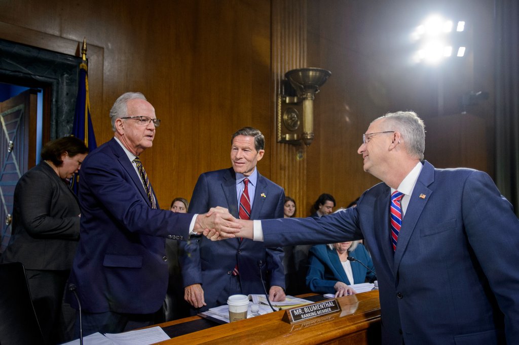 Congress Faces Bipartisan Opportunity to Aid 5.8 Million Veteran Caregivers