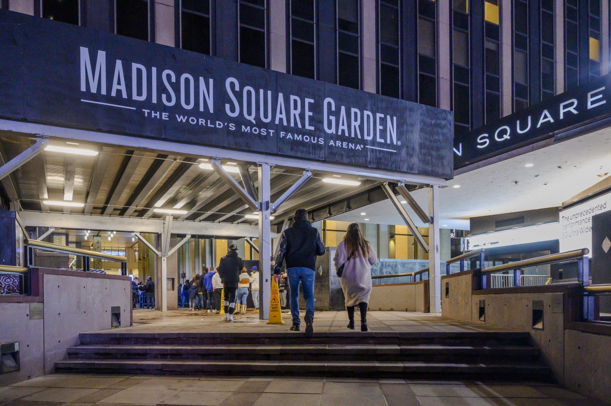 Connecticut Man Dies in Fall at Madison Square Garden Concert
