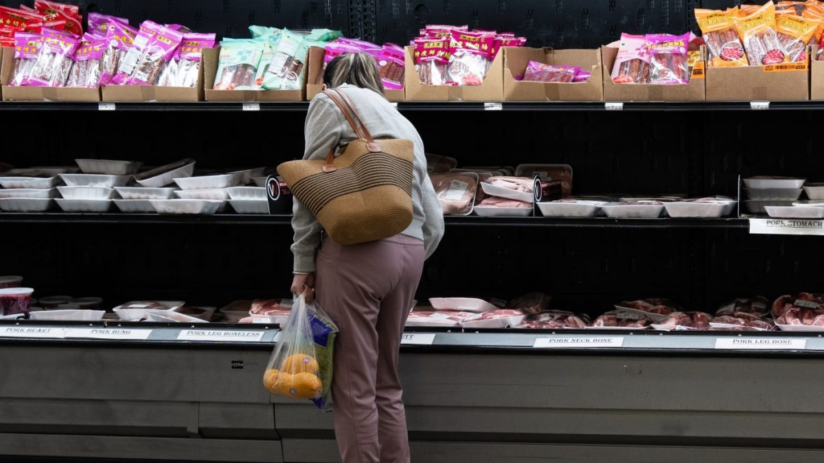 Consumer Sentiment Hits Record Low as Iran Conflict Stirs Economic Fears