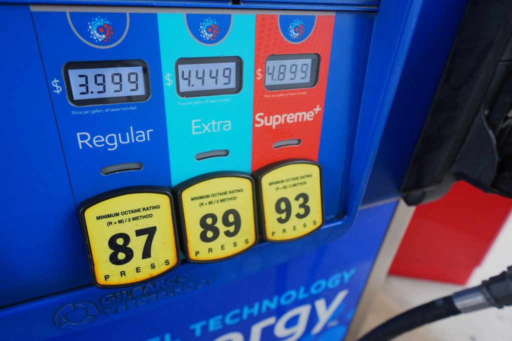 Democrats Blast GOP Energy Agenda as Gas Prices Top $4, Pledge Lower Costs