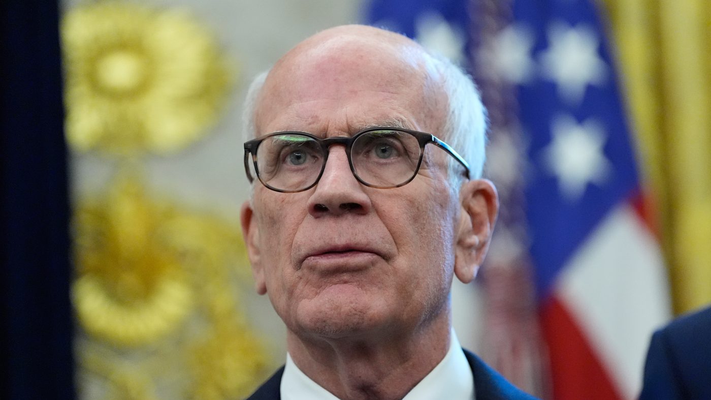 Democrats Demand Answers on Trump Pardons, Cite Pay-to-Play Concerns