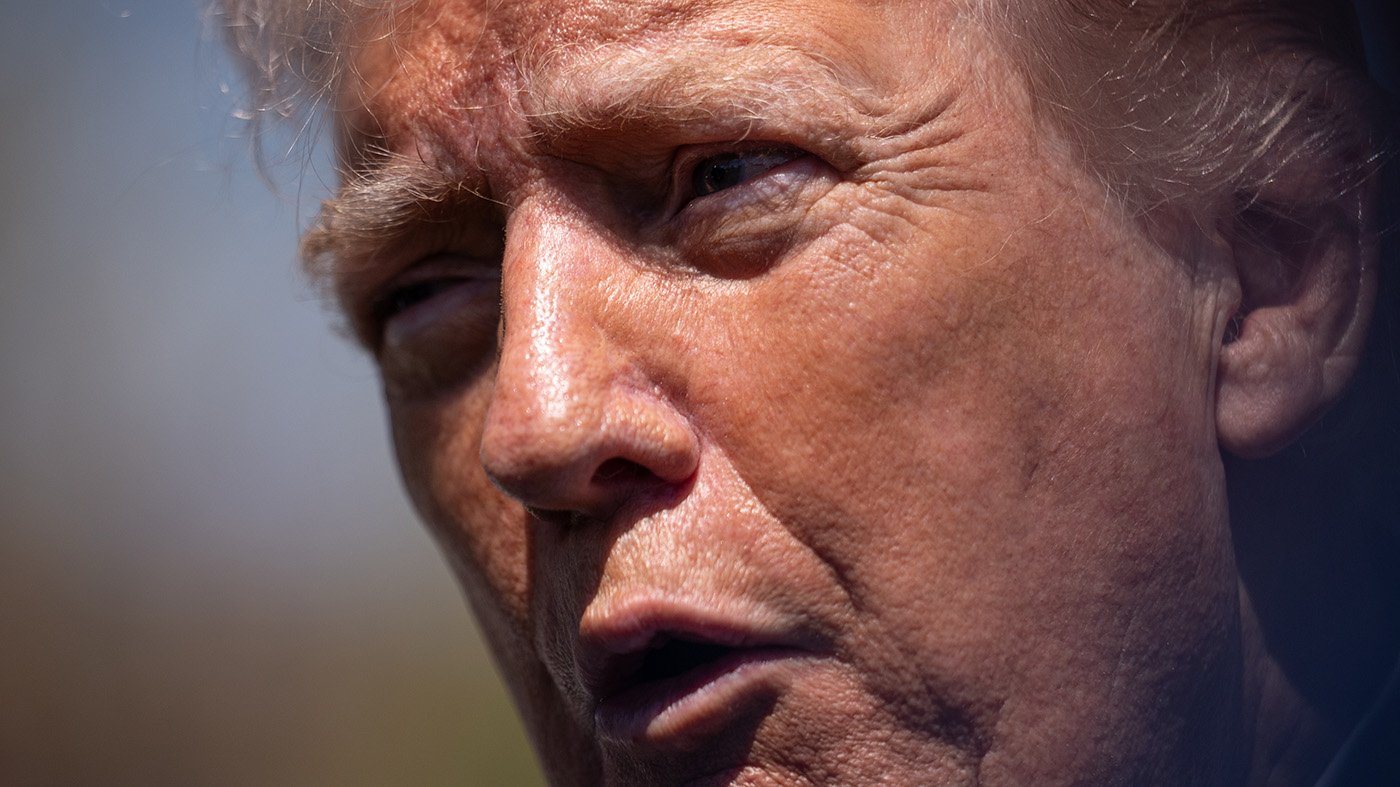 Democrats Push 25th Amendment, Impeachment After Trump's Iran Threats