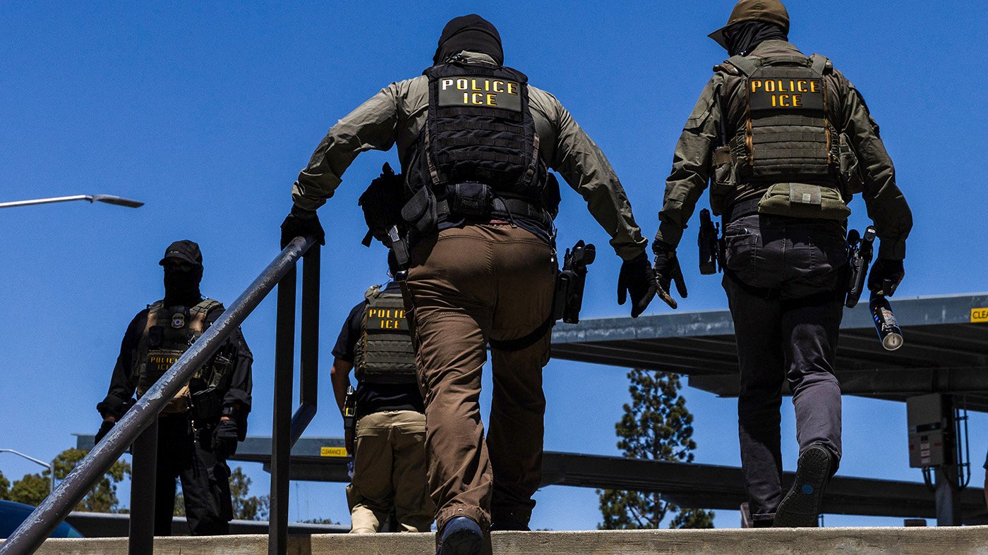 Democrats Slam $20M ICE Electric Shock Glove Purchase