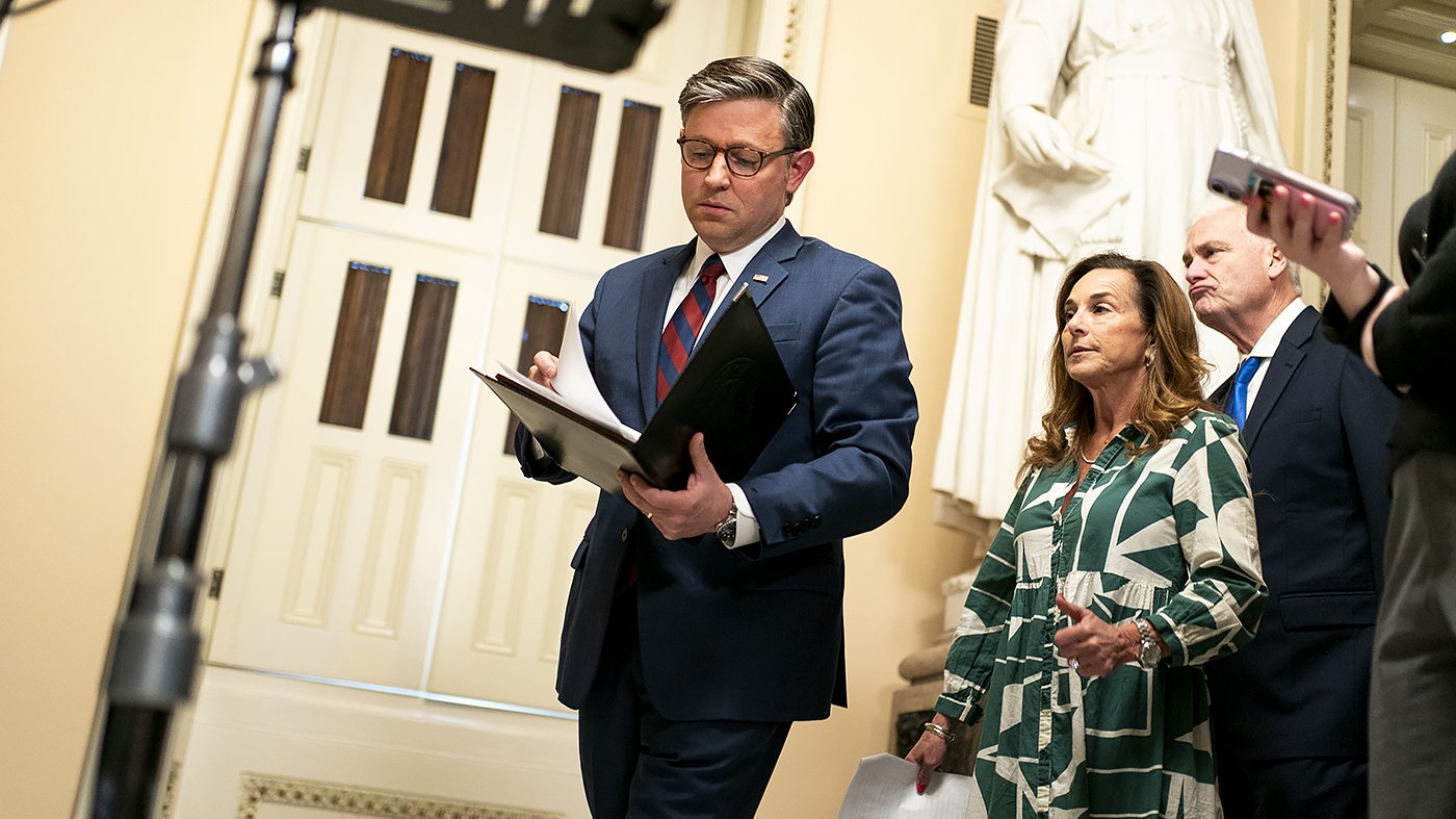 DHS Funding Impasse Deepens as House and Senate Pass Conflicting Bills