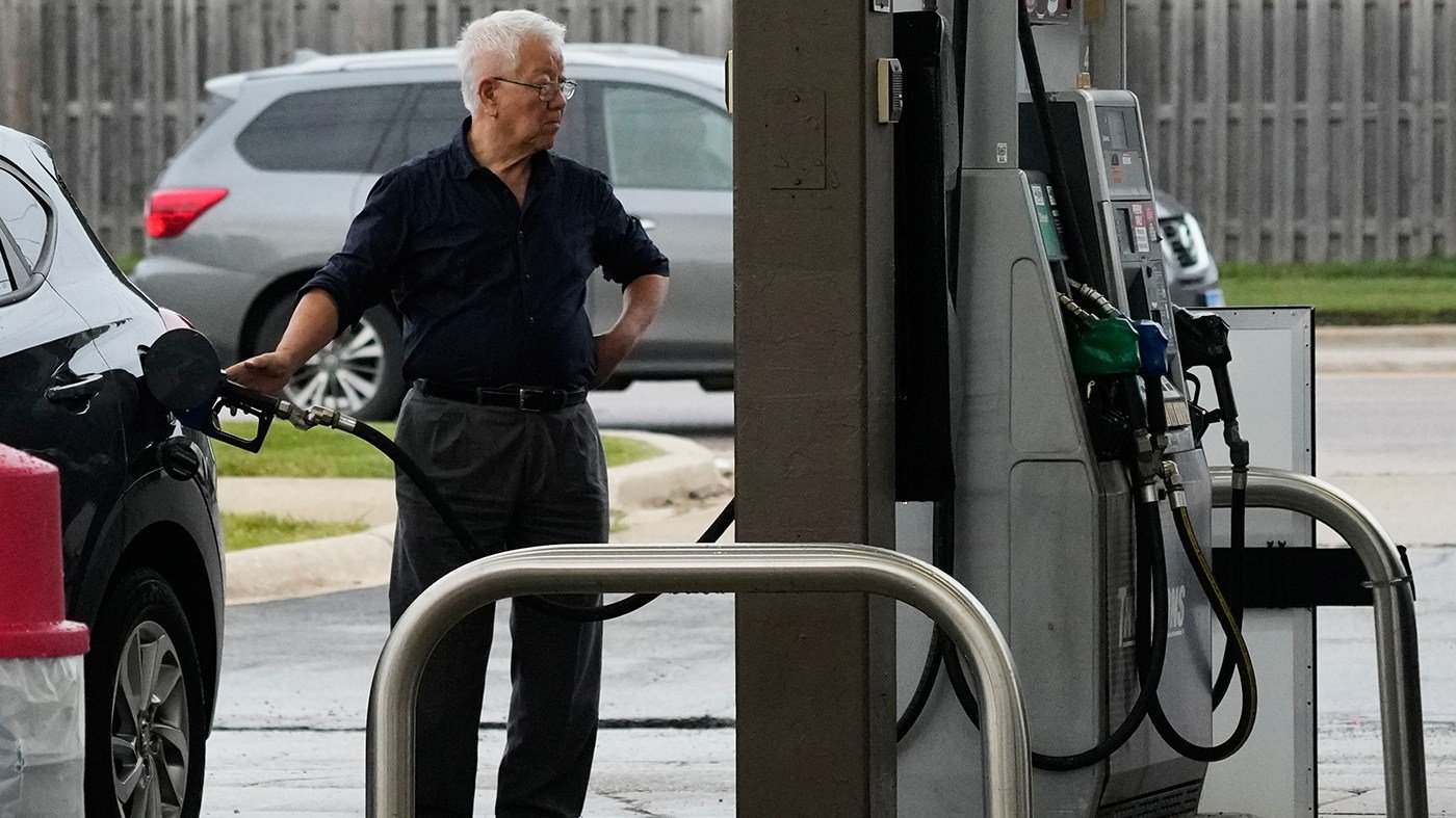 Diesel at Record $6.27 Threatens GOP Midterm Prospects