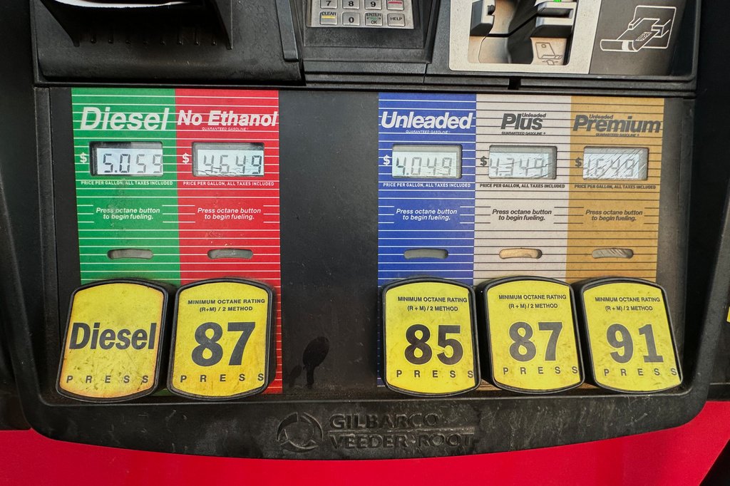 Diesel Prices Surge Past $7 in Some States as Global Conflicts Bite