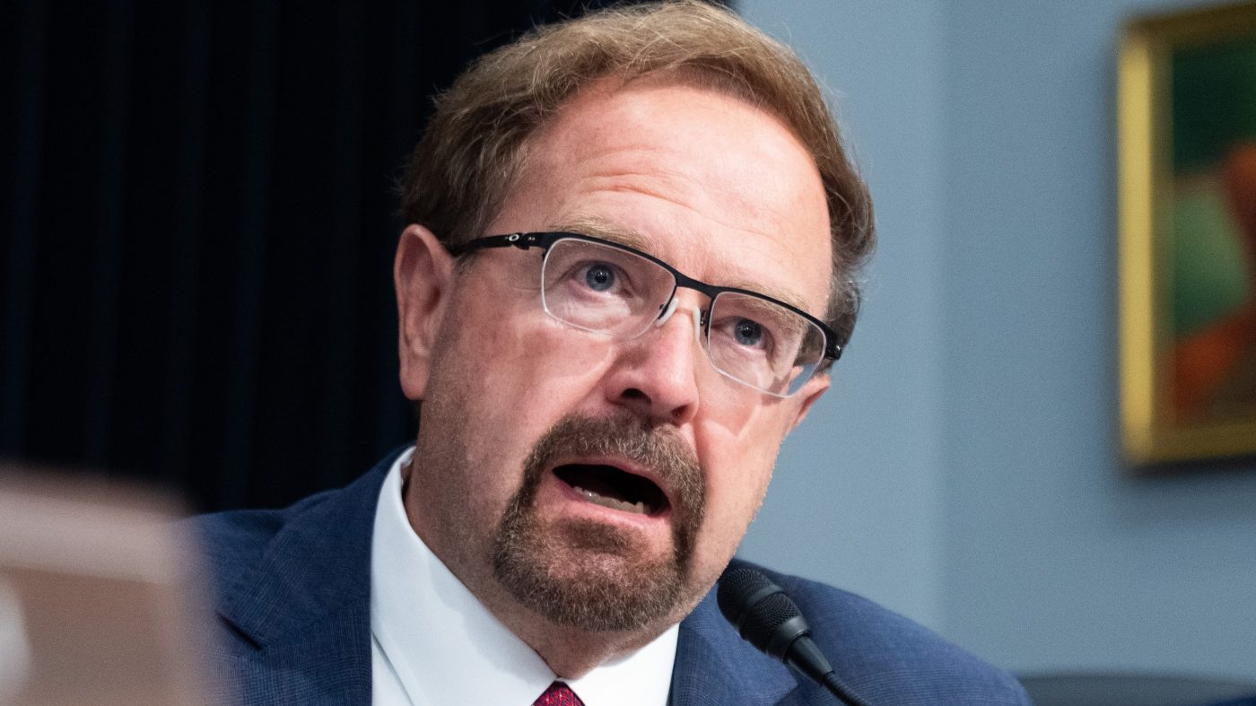 Edwards Ends Reelection Campaign After Ethics Panel's Censure Call