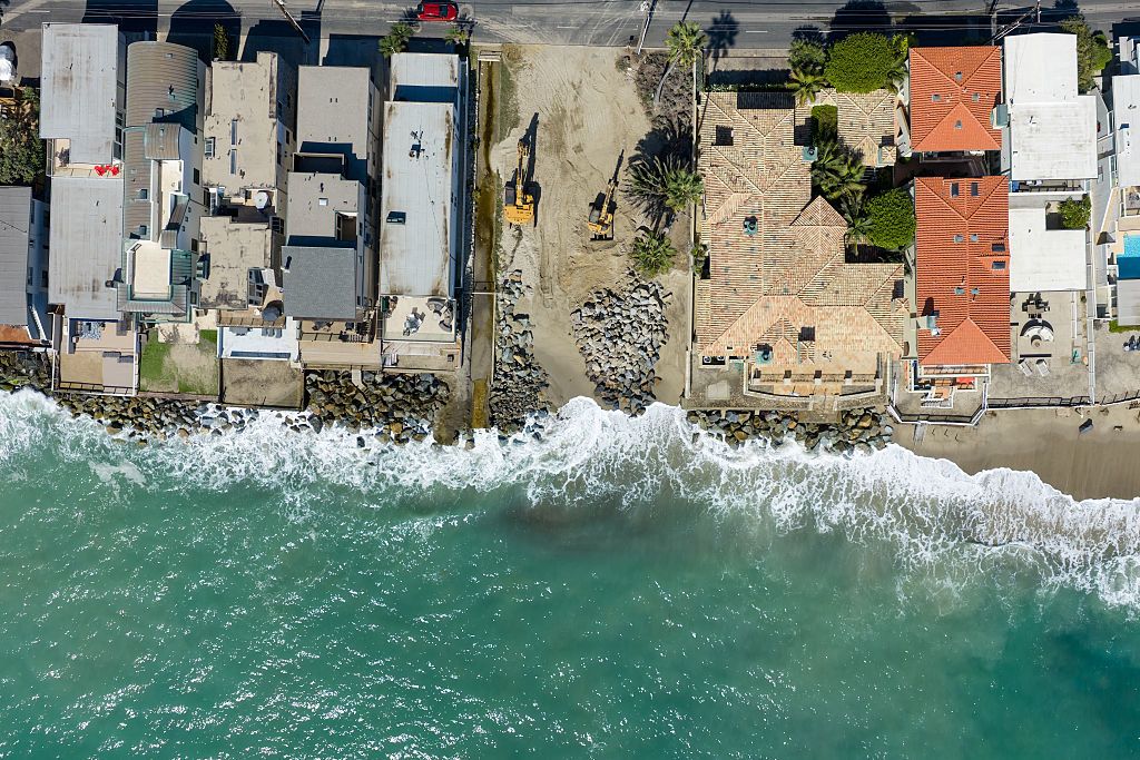 El Niño Nearly Certain to Persist Through Spring 2027, Scientists Say