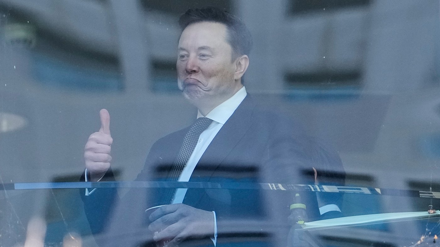 Elon Musk's Trillionaire Status: Market Hype vs. Economic Reality