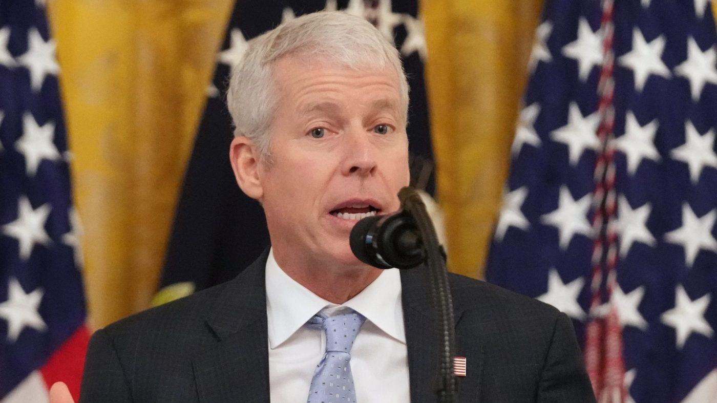 Energy Secretary Wright: Strait of Hormuz Oil Traffic Set to Keep Rising