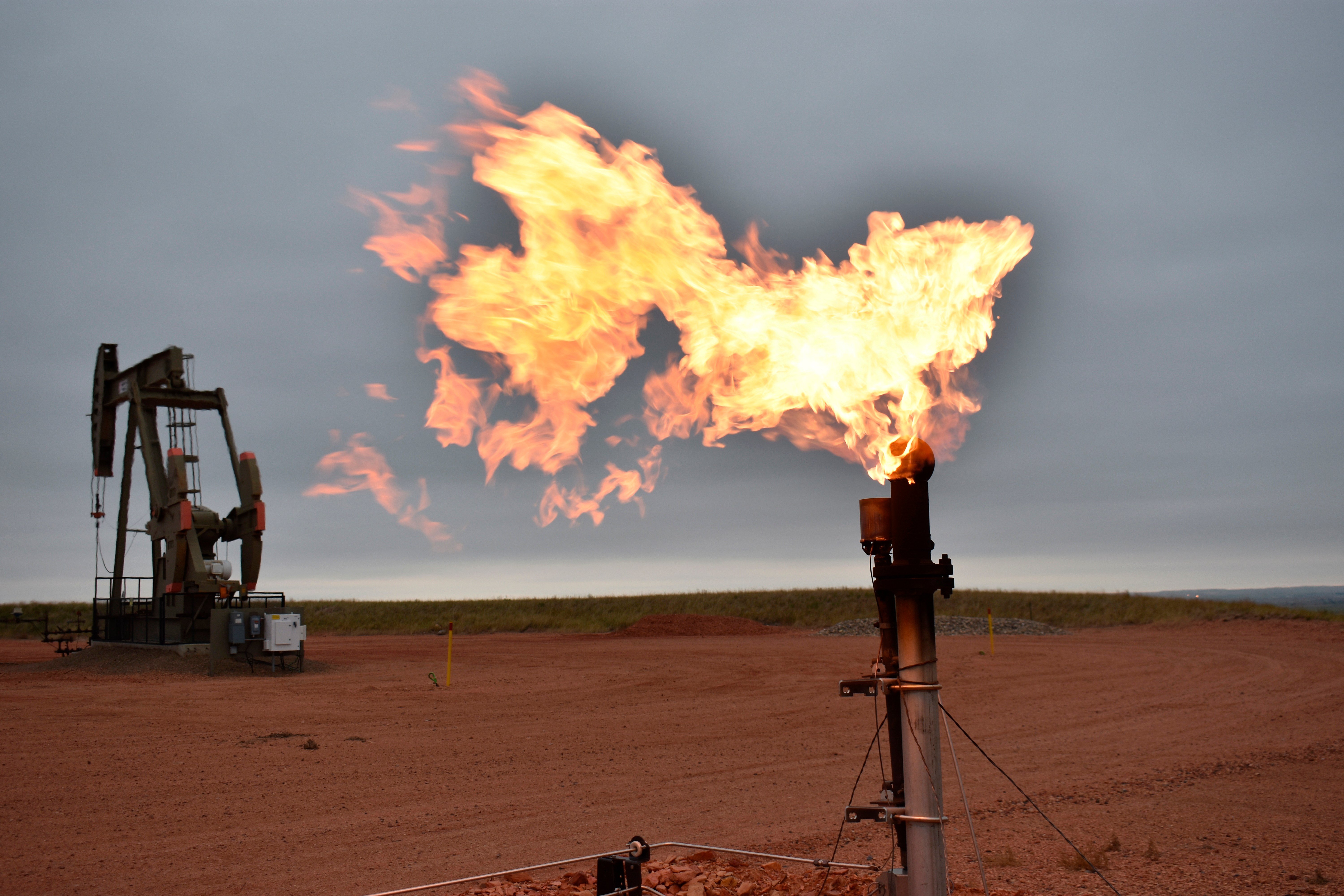 EPA Moves to Ease Methane Rules for Oil and Gas Drillers