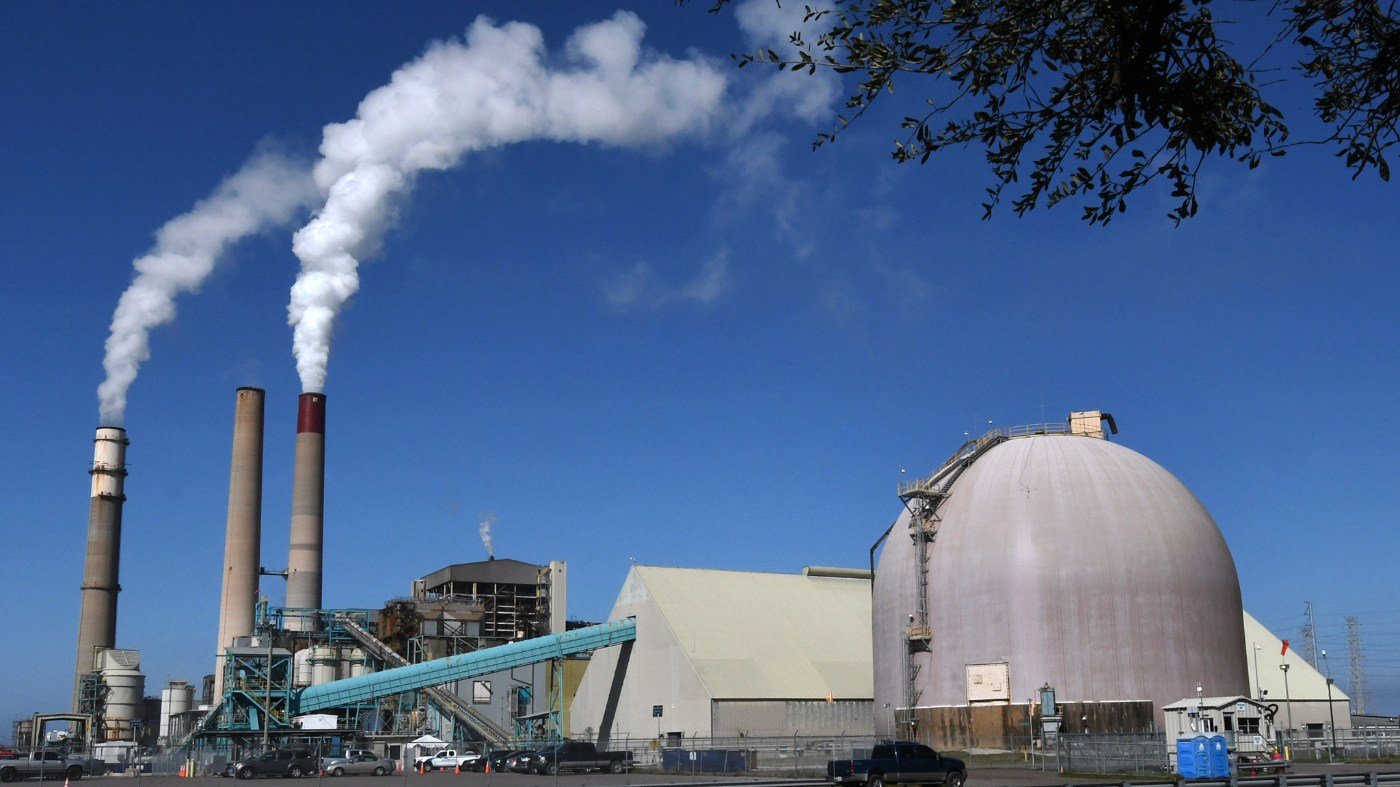 EPA rolls back power plant climate rules, opening door to higher emissions