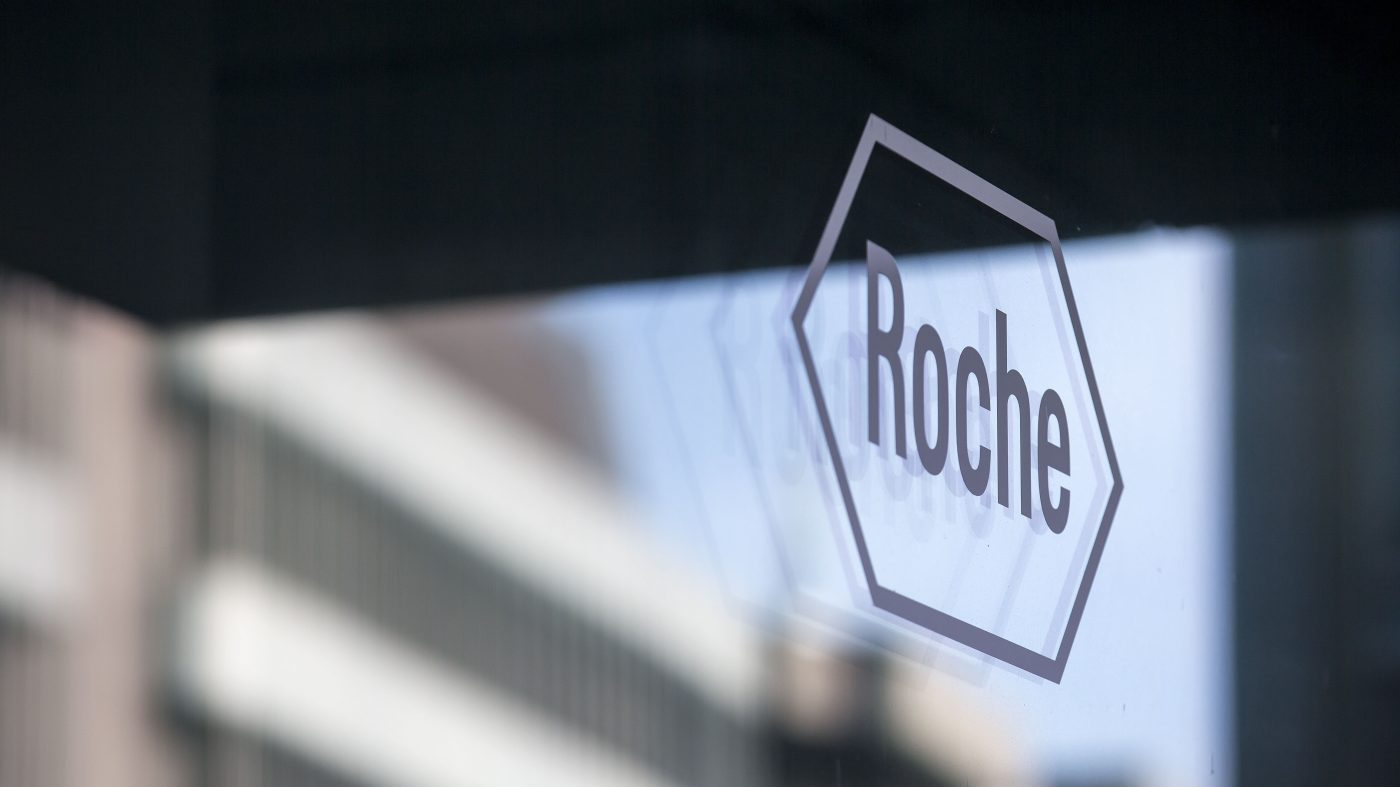 FDA clears Roche blood test for Alzheimer's, fourth approval in two years