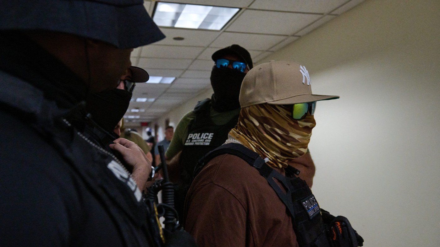 Federal Judge Halts New York's Mask Ban on ICE Agents