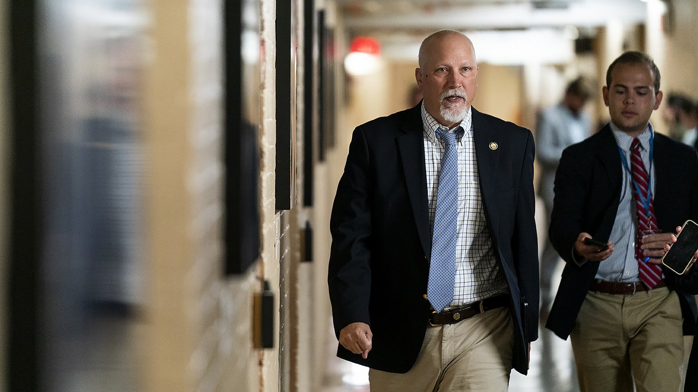 FISA 702 Renewal Stalls as Bipartisan Talks Yield No Breakthrough on Warrant Debate