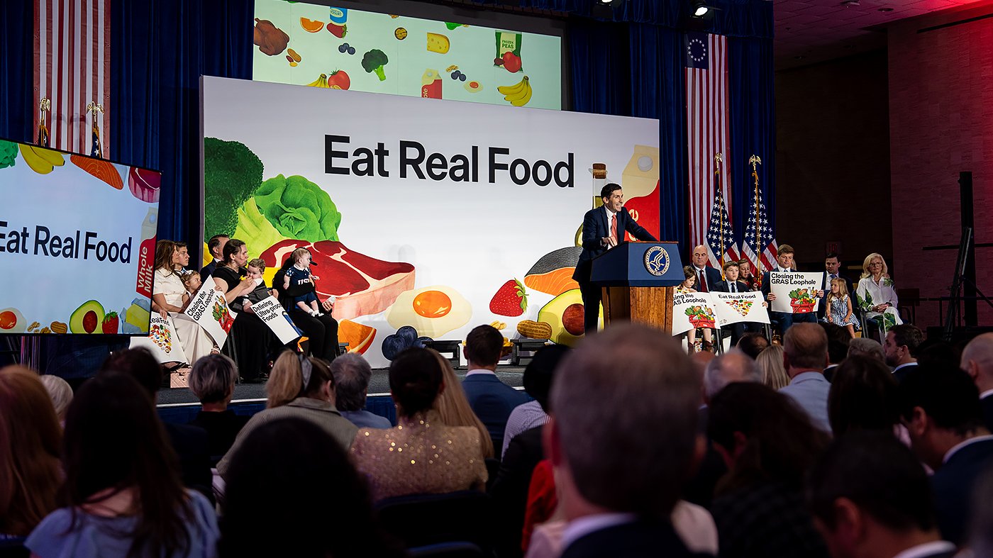 Foodborne Illness Surge Clouds Kennedy's 'Real Food' Push
