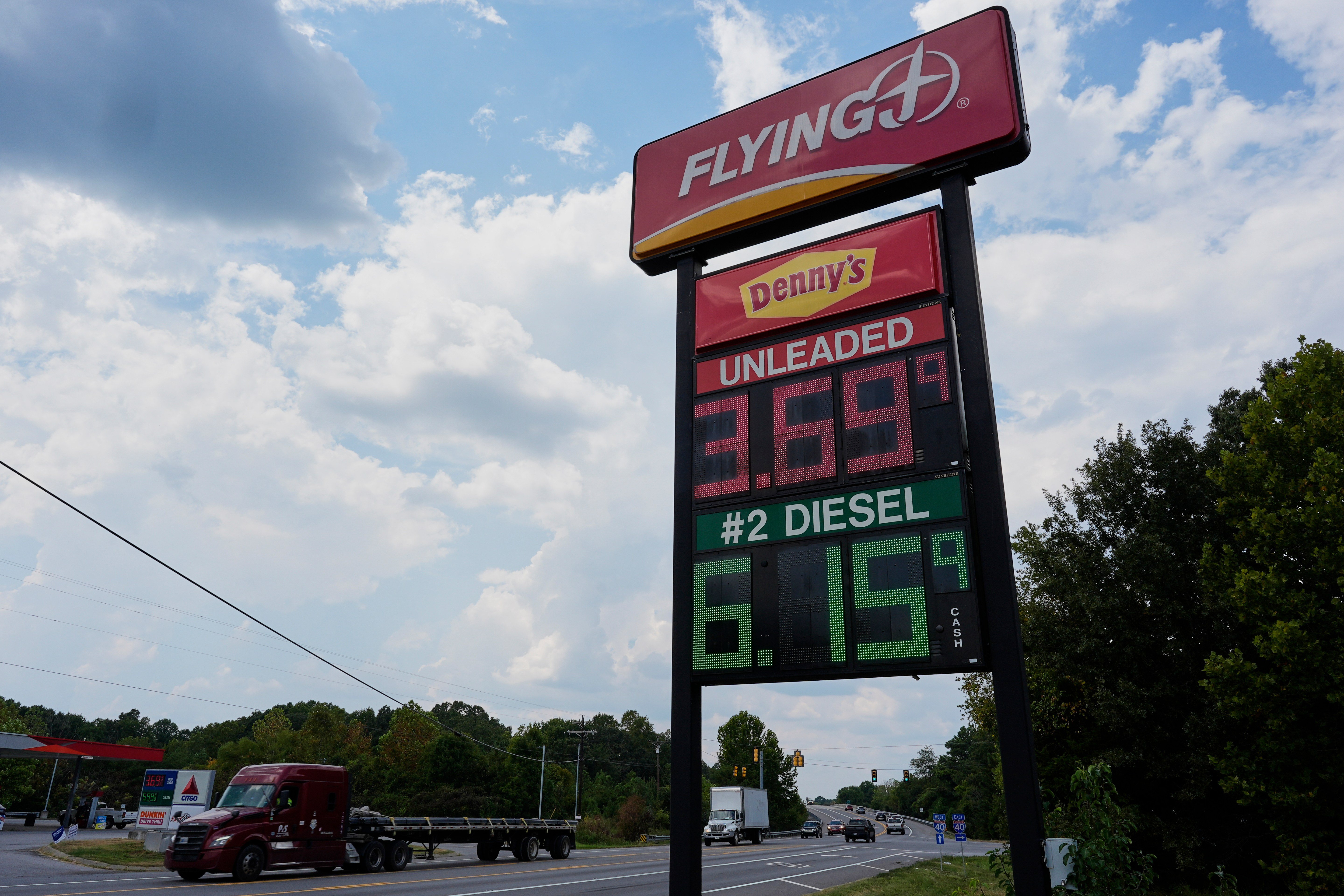 G7 Taps Strategic Fuel Reserves to Ease Diesel Price Squeeze