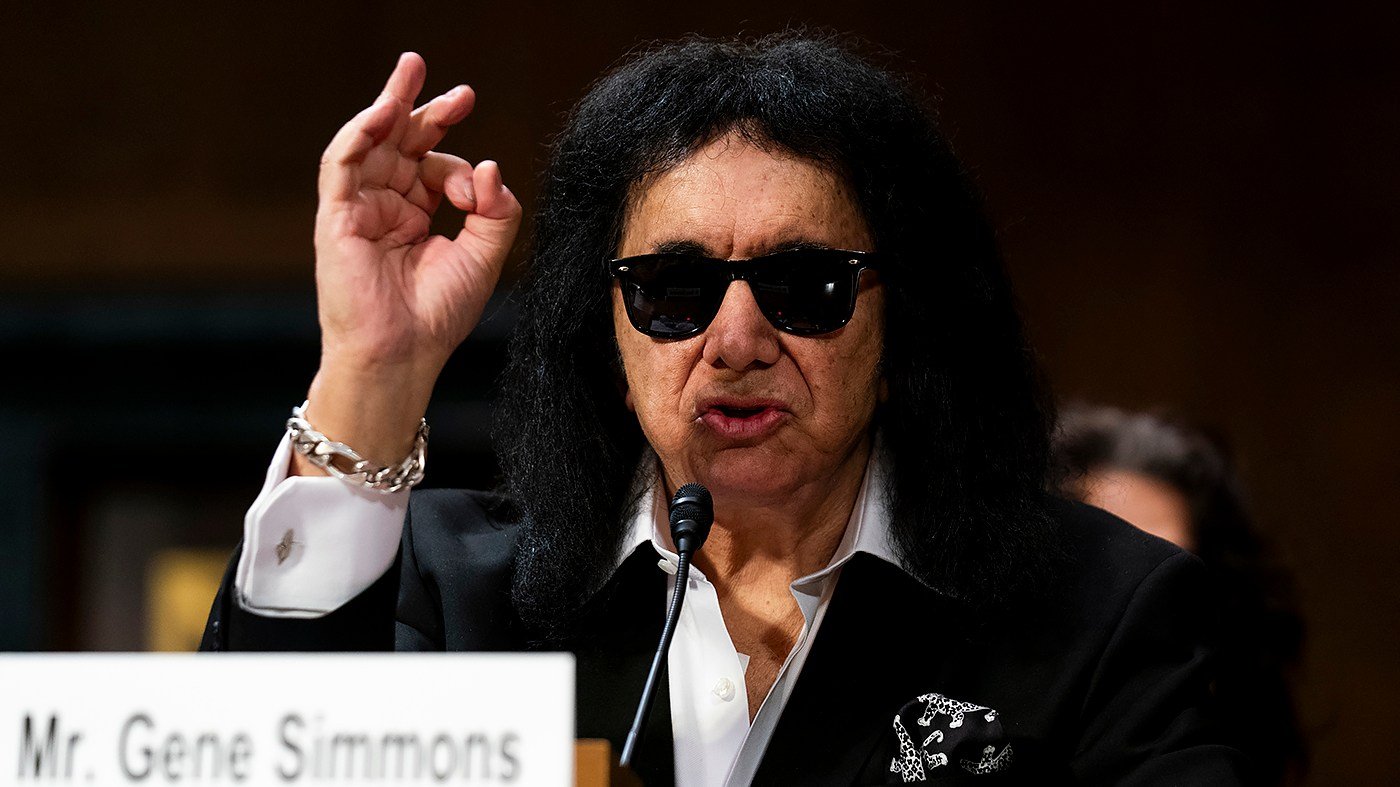 Gene Simmons Tells Musicians: Master AI or Get Left Behind