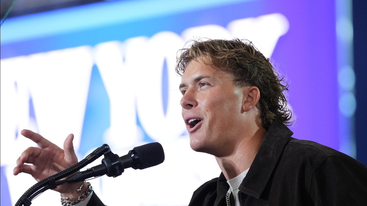 Giants QB Jaxson Dart Defends Trump Rally Role Amid Locker Room Rift