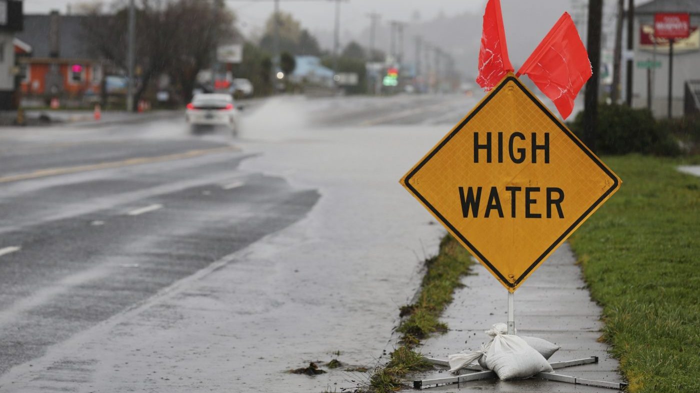 Google's AI Flood Hub Offers 24-Hour Flash Flood Warnings, Experts Urge Caution