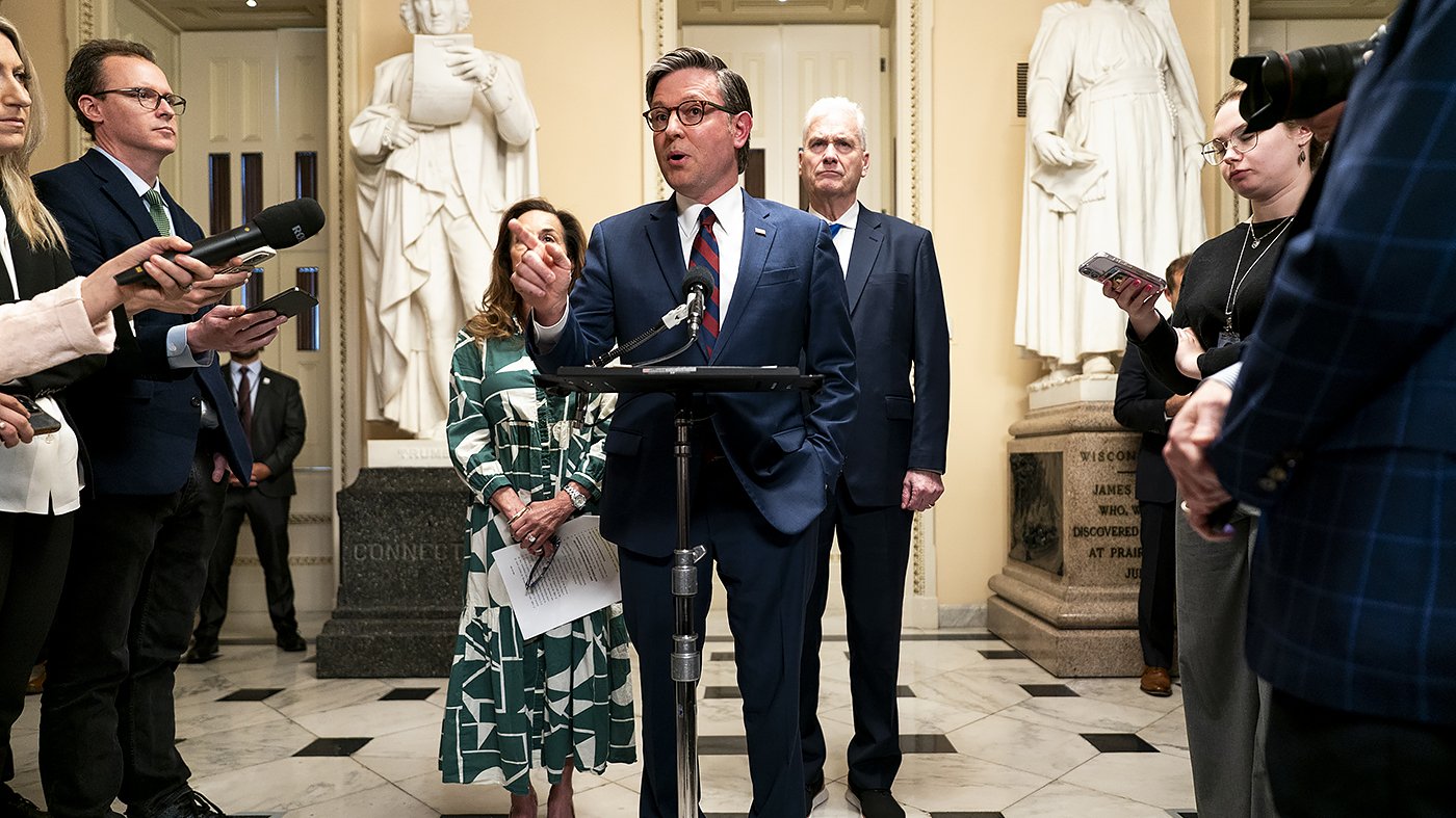 GOP's ICE Reconciliation Strategy Threatens Broader Legislative Agenda