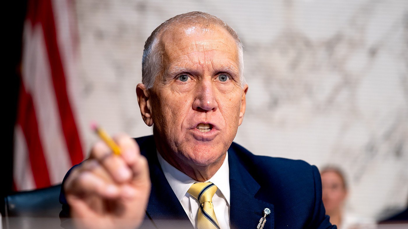 GOP Senators Blast Trump's Russian Diesel Deal as 'Betrayal of Our Allies'