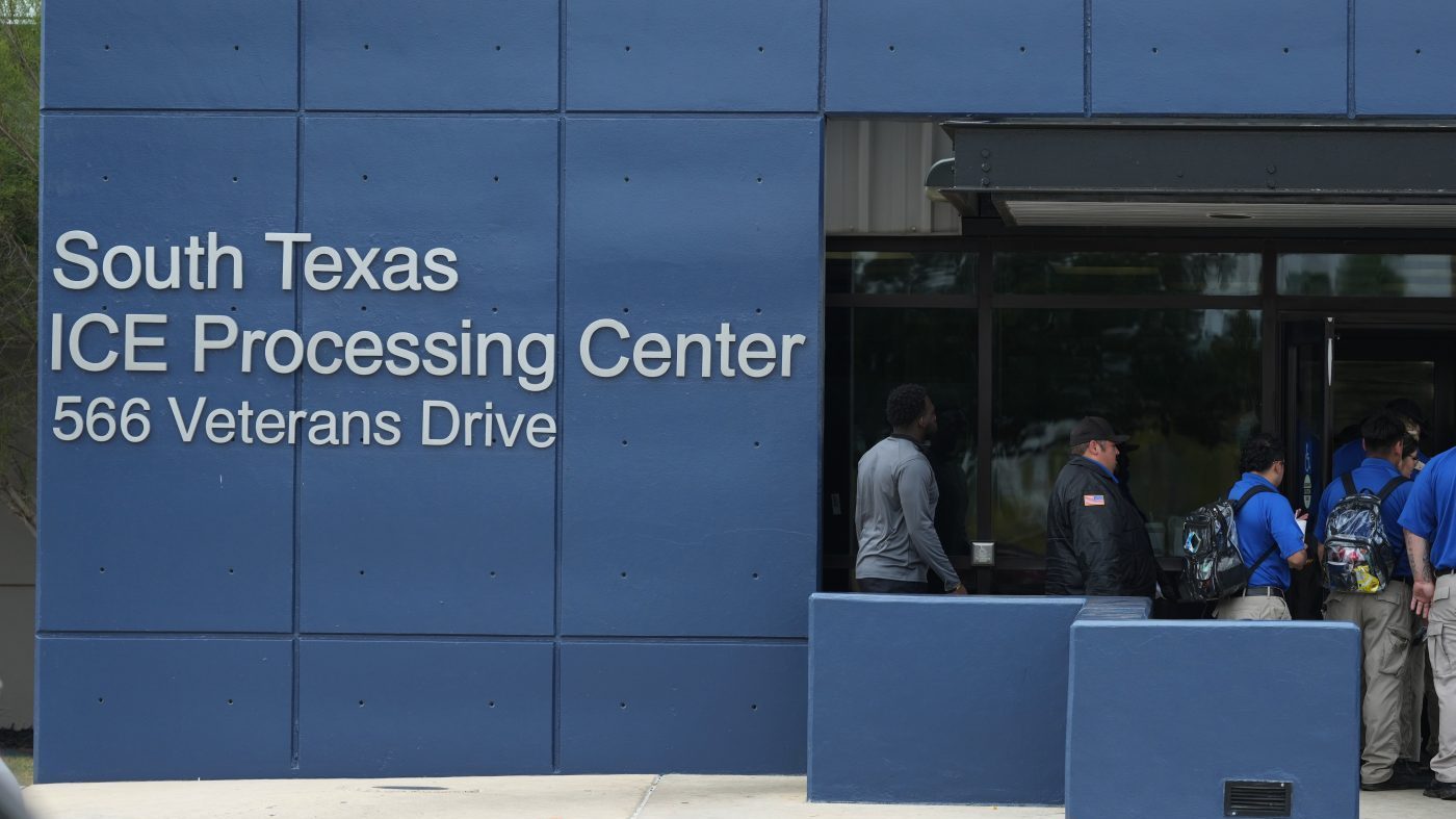 Grand Jury Indicts Venezuelan Man Shot by ICE Officer in Austin Traffic Stop
