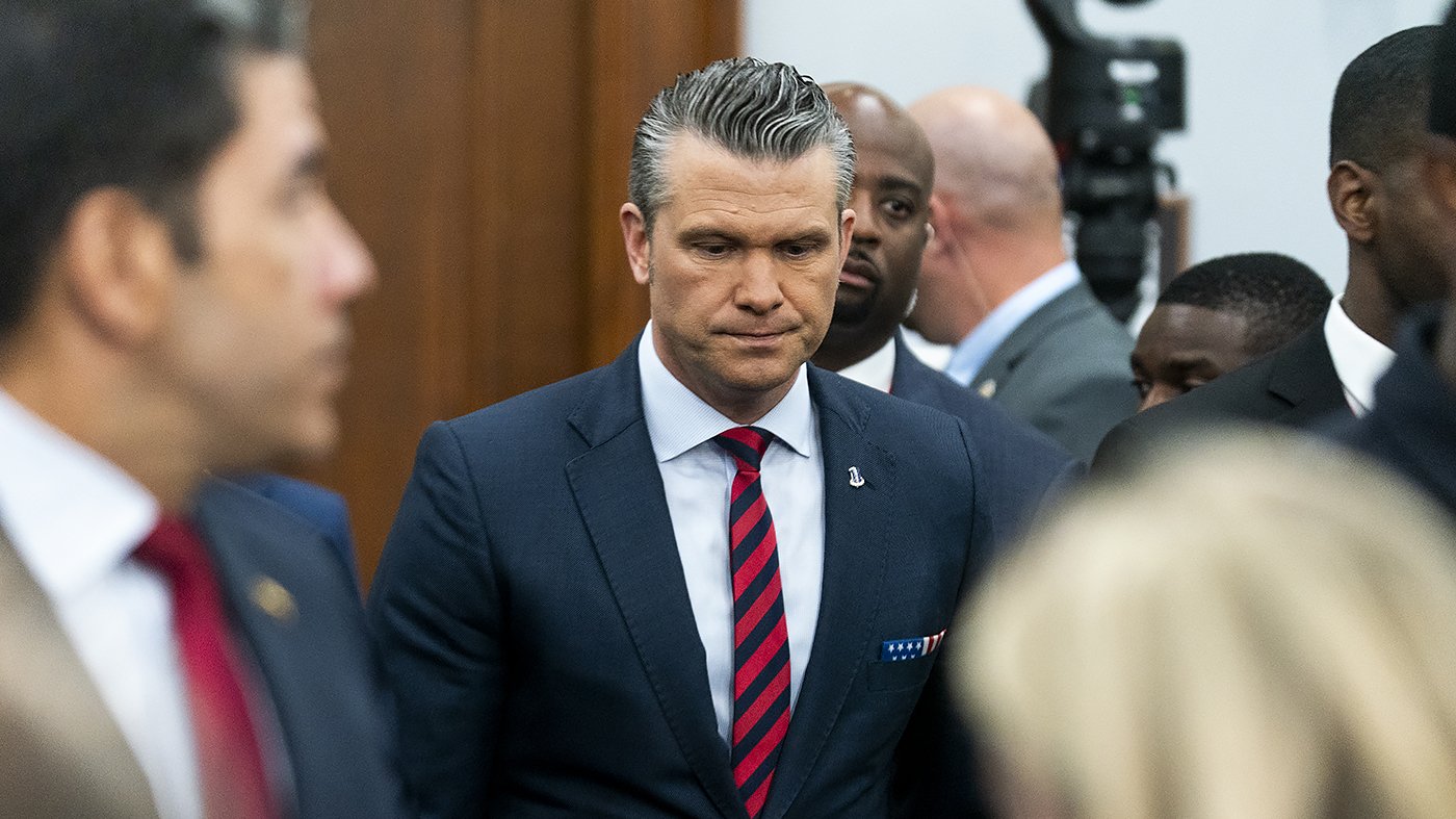 Hegseth Stumps for Trump-Backed Challenger in Kentucky Primary, Pentagon Defends Move