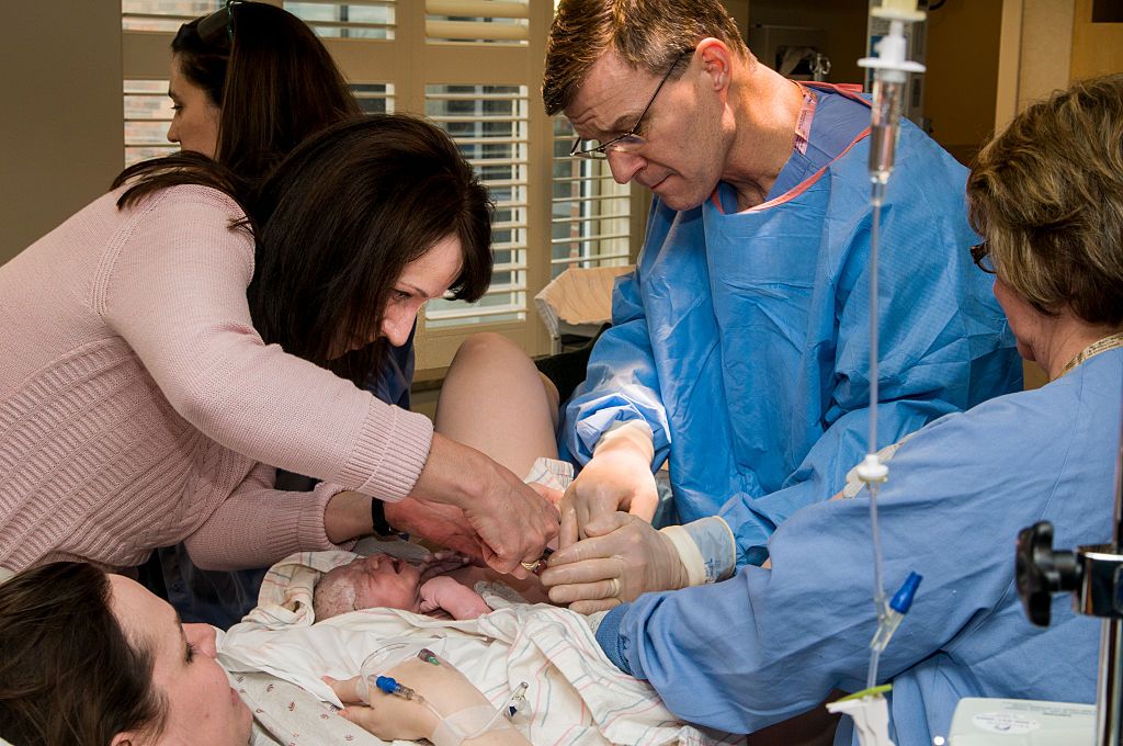 Hospital Birth Costs Hit $5K in Low-Cost States, Analysis Finds