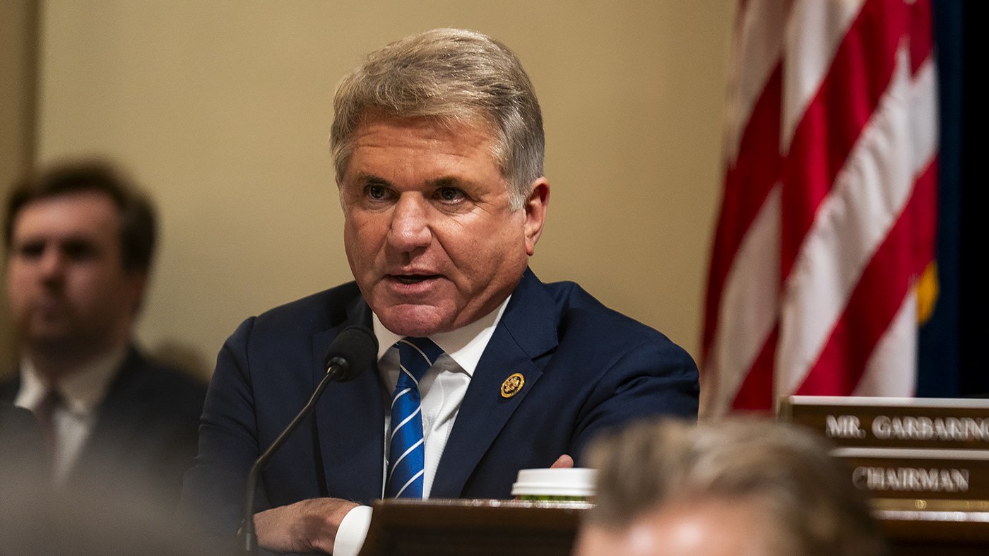 House Bipartisan Push Backs Senate Russia Sanctions Bill