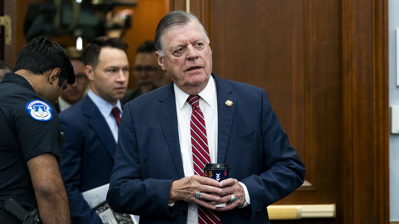 House Narrowly Passes $7.1 Billion Agriculture and FDA Funding Bill