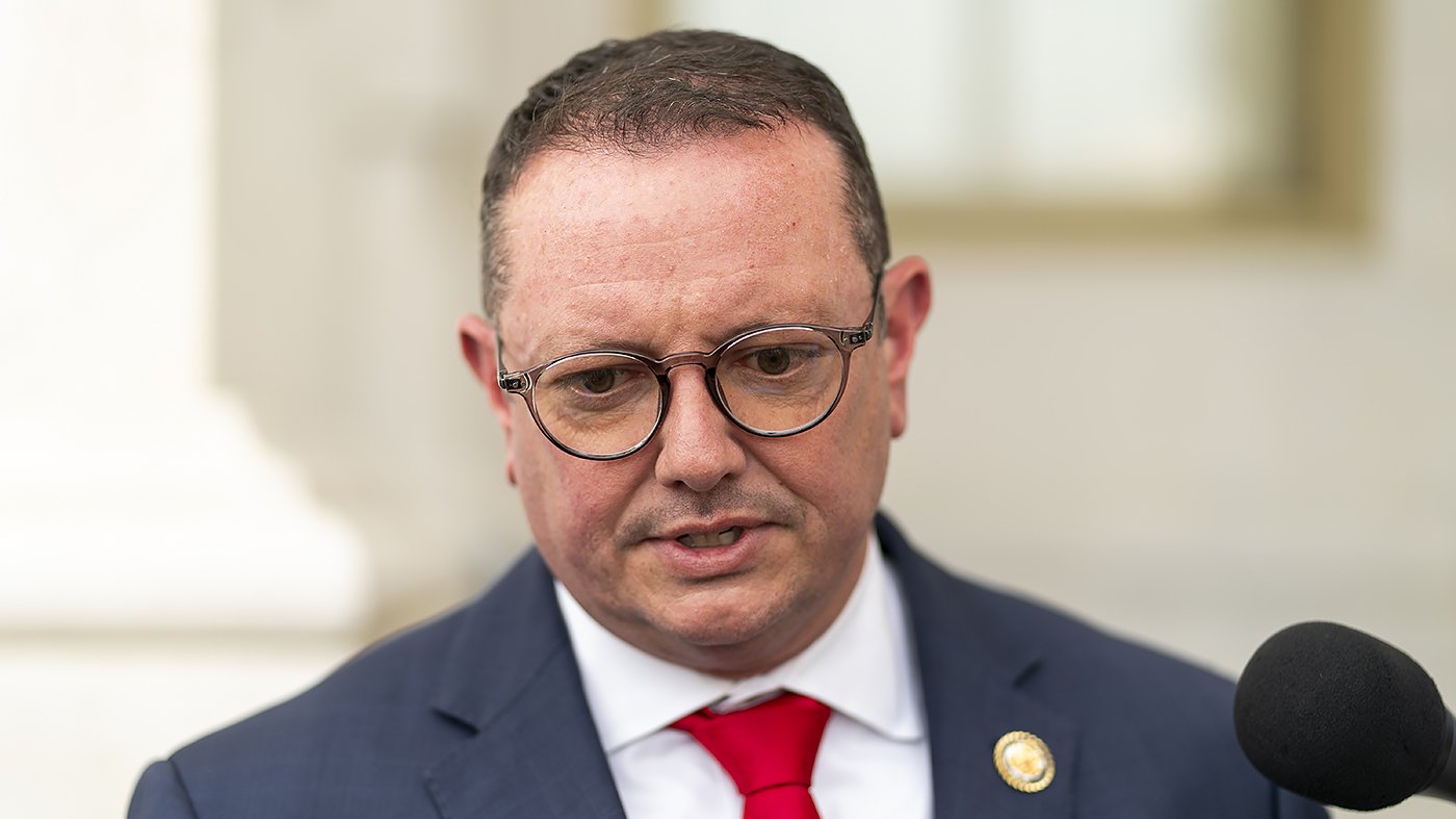 House Oversight Member Suggests Foreign Powers May Target U.S. Scientists